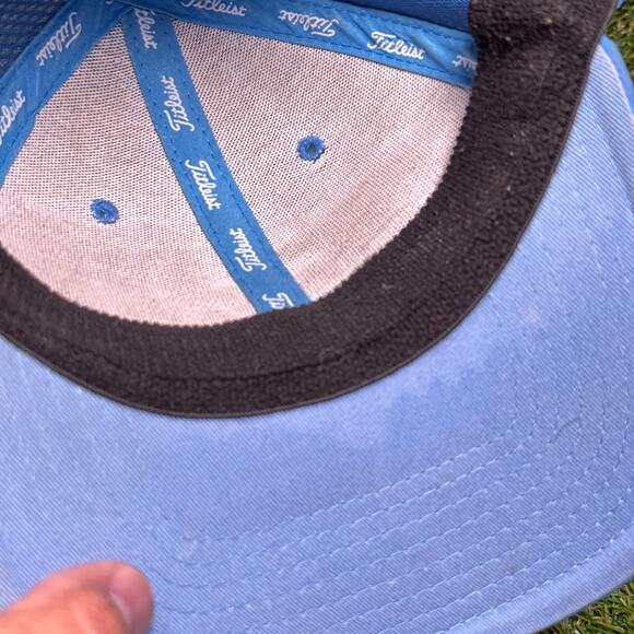 New Era Titleist FJ Blue Baseball Cap Sz Medium/Large - Picture 7 of 8
